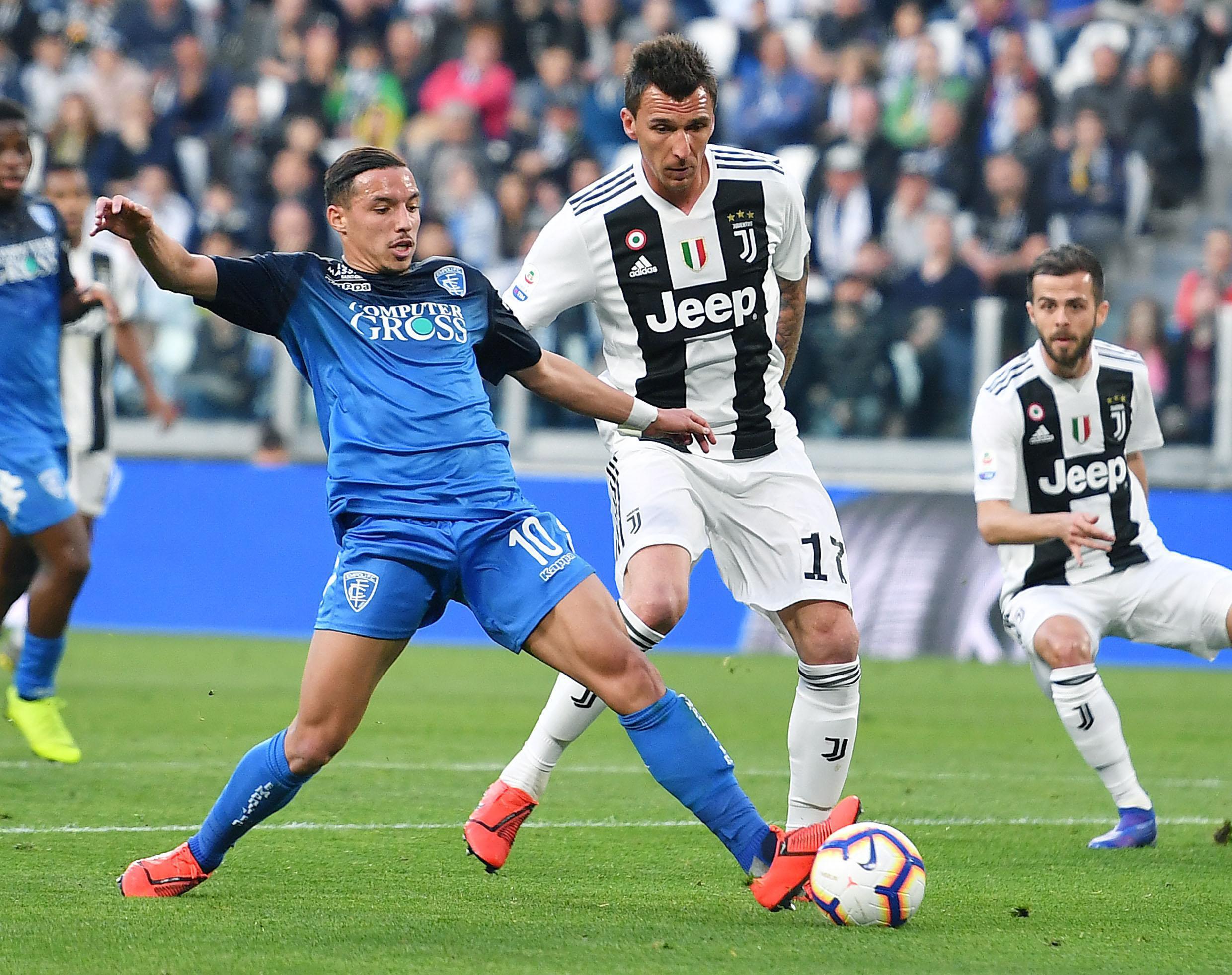 基耶利尼：斯帕莱蒂说尤文能争冠，俱乐部在处理伊尔迪兹续约（基耶利尼：斯帕莱蒂看好尤文夺冠，俱乐部正推进伊尔迪兹续约）