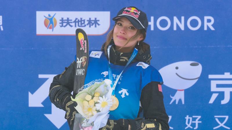 25赛季J联赛最佳颁奖：早川友基MVP，罗德里格斯最佳教练（J联赛25赛季年度颁奖：早川友基当选MVP，罗德里格斯获最佳教练）