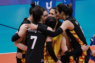 英媒：曼联追罗马后卫切利克，曼城、利物浦、阿森纳也在关注（英媒：曼联有意罗马后卫切利克，曼城、利物浦与阿森纳亦在关注）