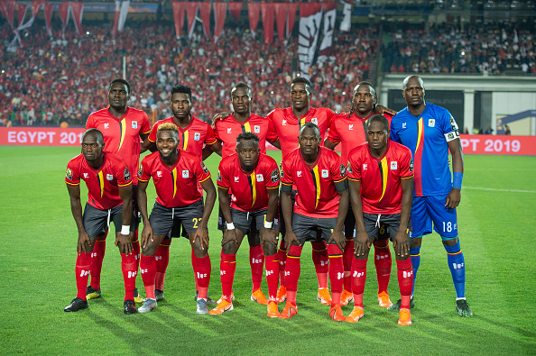 响应中足联文明行动月号召，青岛西海岸启动文明球迷评选活动（青岛西海岸启动文明球迷评选，积极响应中足联文明行动月）