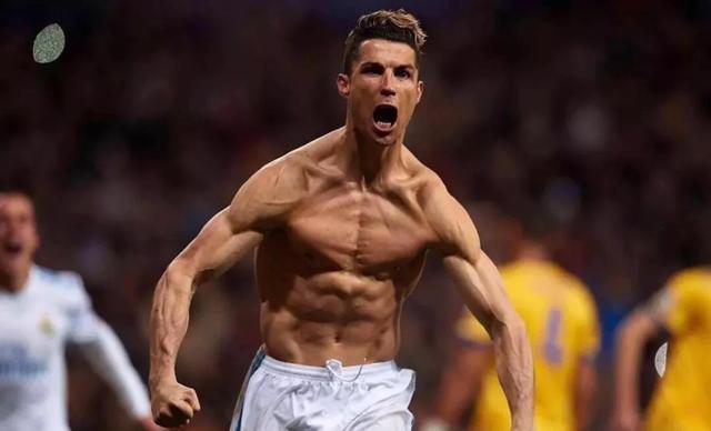 德天空：尤文关注匈牙利20岁中场托特，球员身价1500万欧（德天空：尤文有意引进20岁匈牙利中场托特，估值约1500万欧元）