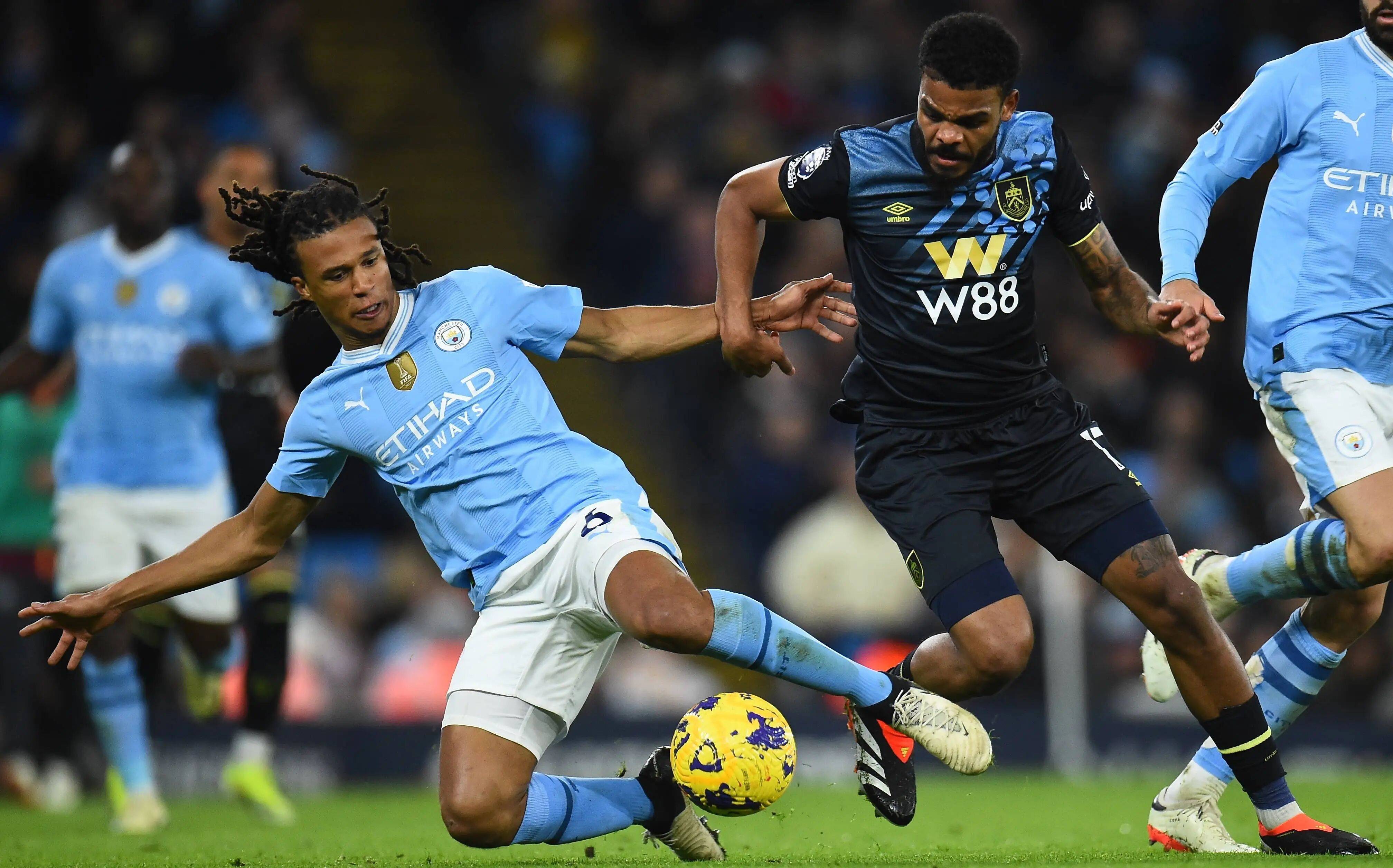 曼斯菲尔德主帅：主裁提前一分钟吹响半场哨，我们要申请重赛（曼斯菲尔德主帅称主裁提前1分钟结束半场，将申请重赛）