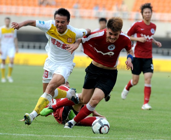 世界杯小组赛H组赛程：乌拉圭vs西班牙北京时间6月27日8点（世界杯H组赛程：乌拉圭对阵西班牙，北京时间6月27日8点开球）